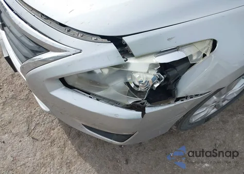 2014 Nissan Altima 2.5 S из США, поврежденный, VIN 1N4AL3AP1EN253594